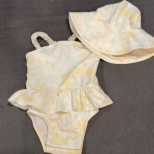 Gap Bathing Suit with matching Sun Hat 6-12 Months